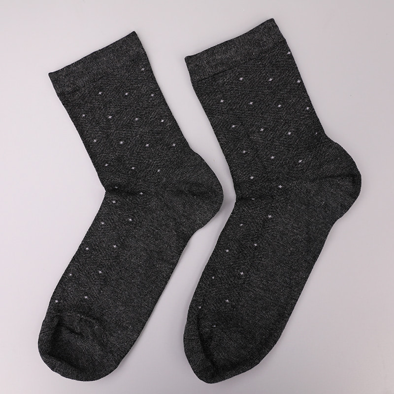 Puha fonású selyem nylon borítású ammónia, láthatatlan gyémánt alakú kis pont jacquard kézzel varrott téli vastag férfi zokni WSD2851