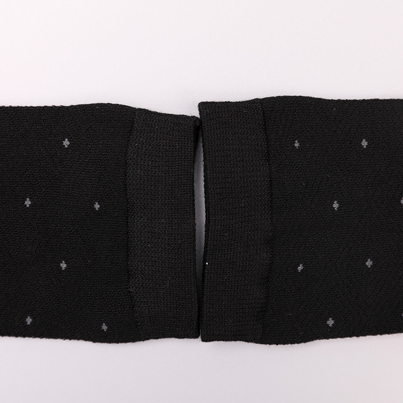Puha fonású selyem nylon borítású ammónia, láthatatlan gyémánt alakú kis pont jacquard kézzel varrott téli vastag férfi zokni WSD2851