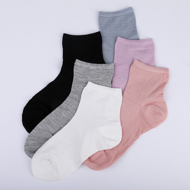 Puha bambuszszálas nylon táska, vékony kis gyémánt alkalmi női zokni, kézzel varrott női zokni WSD1689