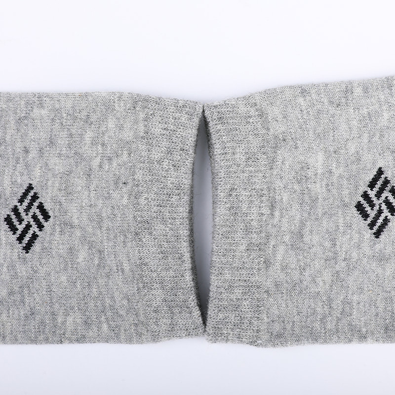 Fésült pamut pamut burkolt ammónia zokni 98% pamut fonal kis jacquard kézzel varrott őszi és téli férfi zokni WSD2581